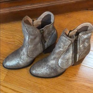 Seychelles brushed silver boots